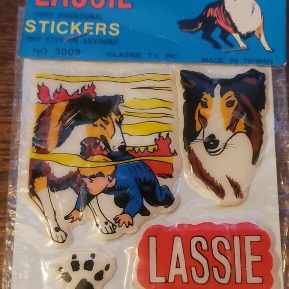 Vintage Lassie Three Dimensional Puffy Stickers 1980's Made in Taiwan No 3009 - Picture 3 of 8